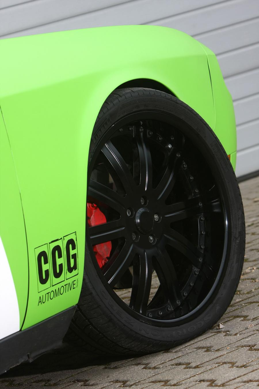  Dodge Challenger SRT8 Wrapped Challenger by CCG Automotive 2012 года  (фото 5 из 12)